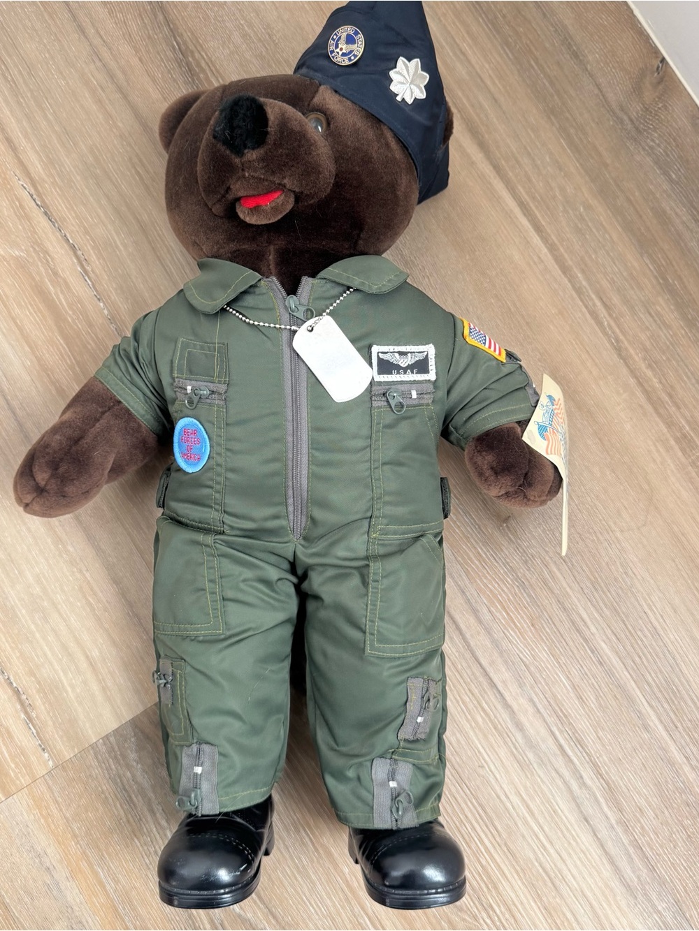 Bear forces of America - large US airforce teddy bear in flight suit